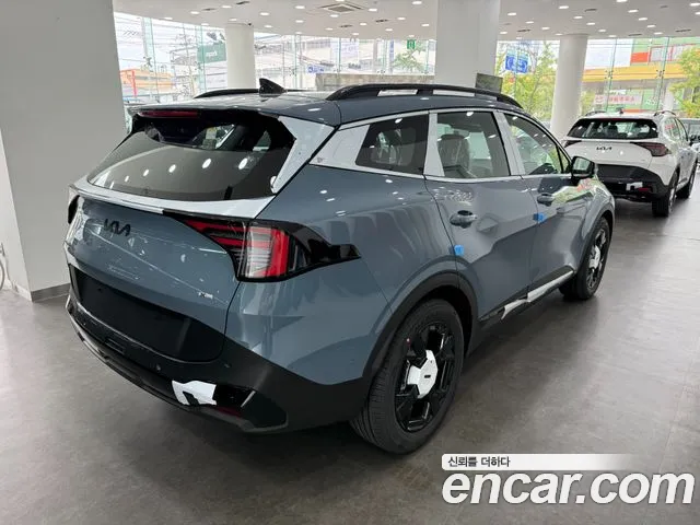 Kia Sportage Новый Sportage 5 поколение Бензин 1.6 турбо 2WD — Фото автомобиля 2