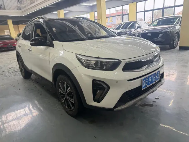 Kia KX1 — Фото автомобиля 2