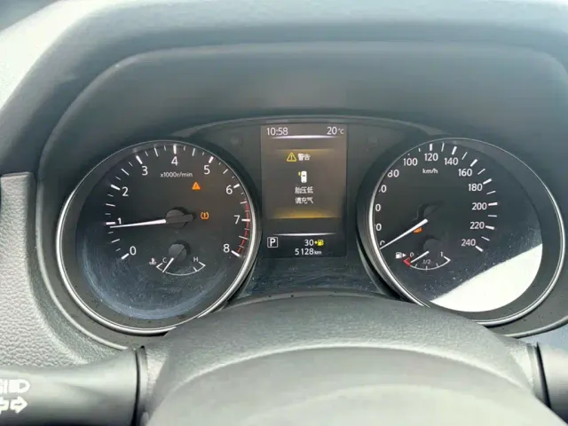 Nissan Qashqai — Фото автомобиля 5