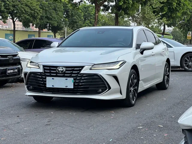 Фотография автомобиля — Toyota Avalon