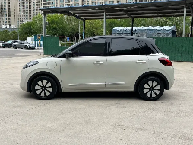Wuling Bingo — Фото автомобиля 3