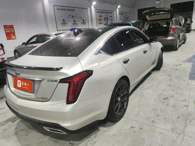 Cadillac CT5 — Фото автомобиля 7