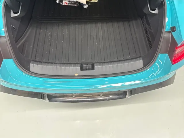 Xiaomi SU7 — Фото автомобиля 15