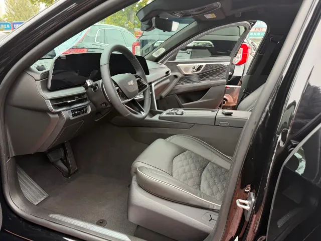 Cadillac CT6 — Фото автомобиля 2