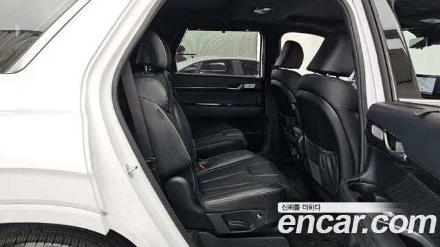 Hyundai Palisade — Фото автомобиля 11