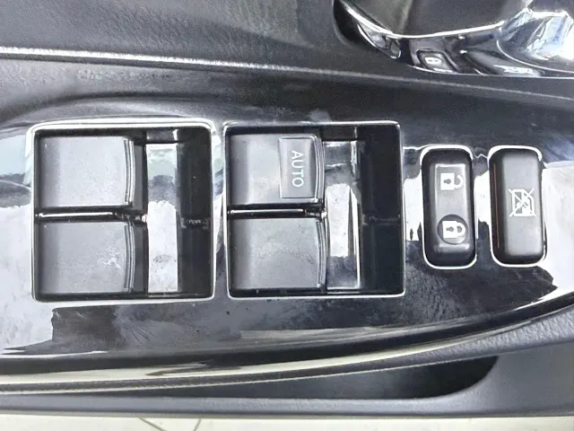 Toyota YARiS L Zhi Xuan — Фото автомобиля 15