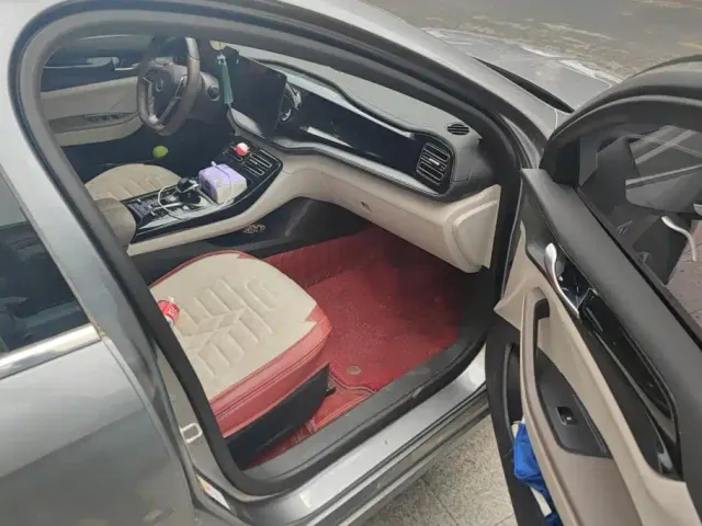 BYD Qin PLUS — Фото автомобиля 8