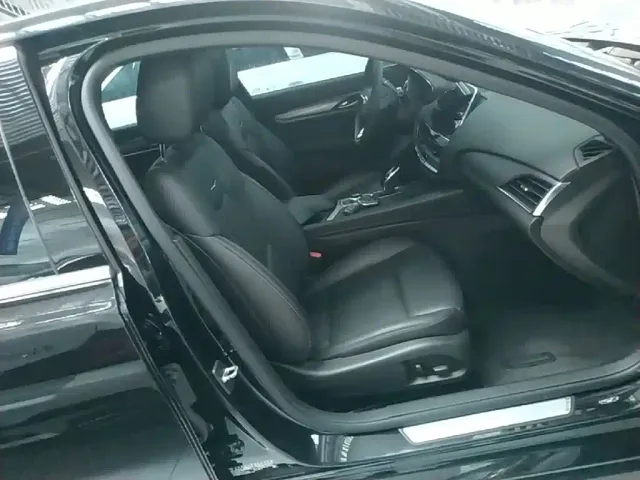 Cadillac CT5 — Фото автомобиля 24