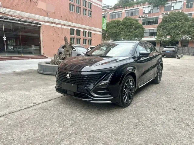 Фотография автомобиля — Changan UNI-T