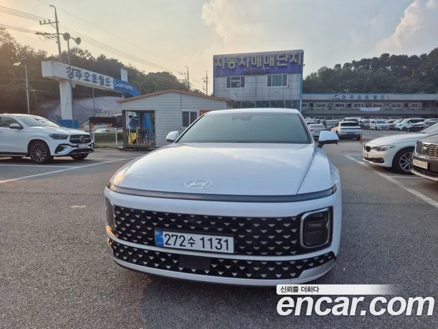 Hyundai Grandeur GN7 — Фото автомобиля 3