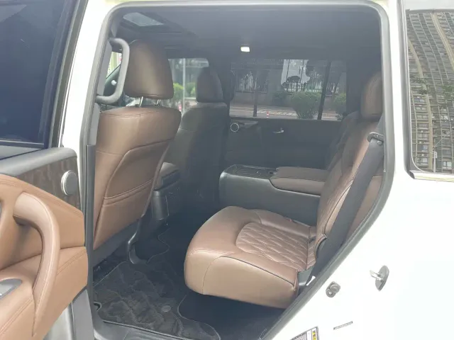 Nissan Patrol — Фото автомобиля 6