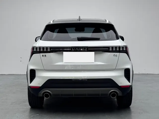 Lynk & Co 06 — Фото автомобиля 5