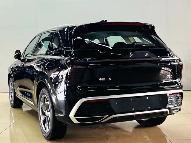 Hongqi HS3 PHEV — Фото автомобиля 6
