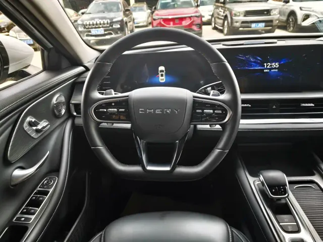 Chery Arrizo 8 — Фото автомобиля 7
