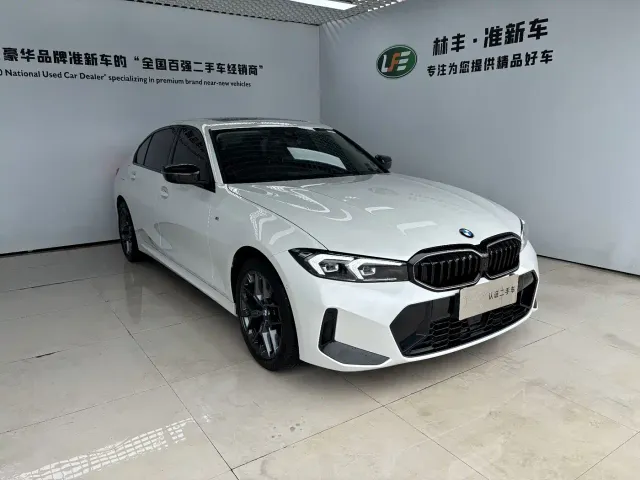 BMW 3 Series — Фото автомобиля 4