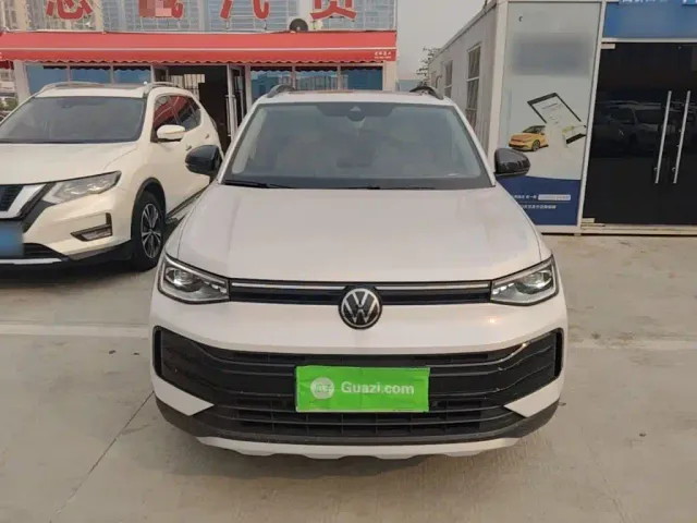Volkswagen Tharu — Фото автомобиля 2