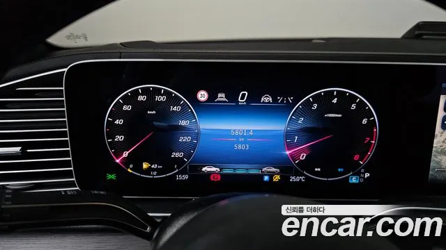 Mercedes-Benz GLE-Class — Фото автомобиля 7