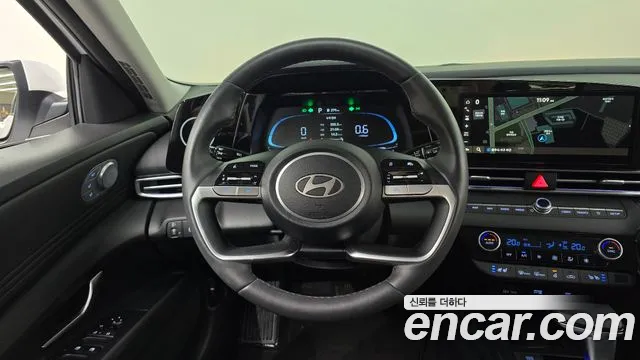 Hyundai Avante CN7 — Фото автомобиля 19