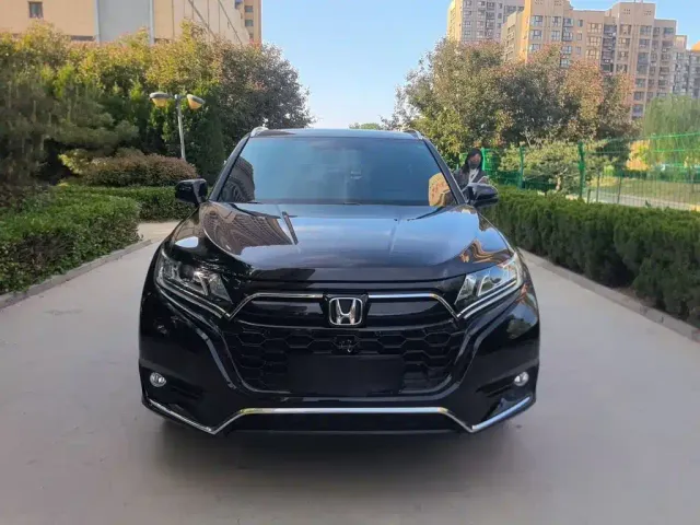 Honda UR-V — Фото автомобиля 2