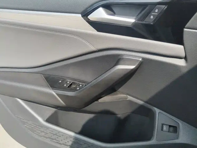 Volkswagen Sagitar — Фото автомобиля 7