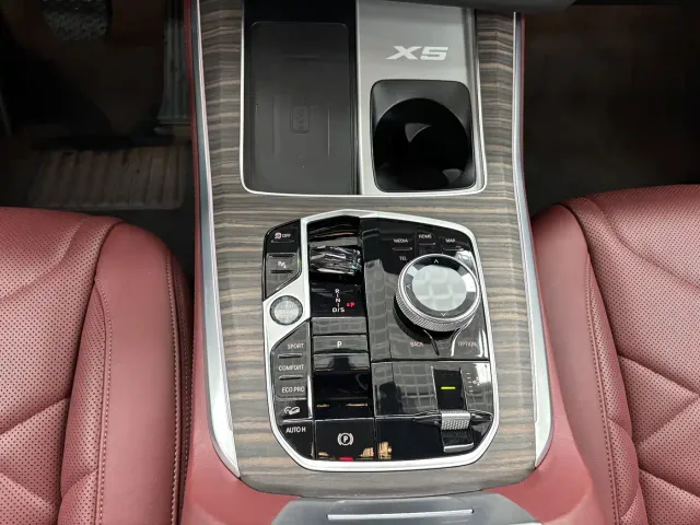 BMW X5 — Фото автомобиля 19