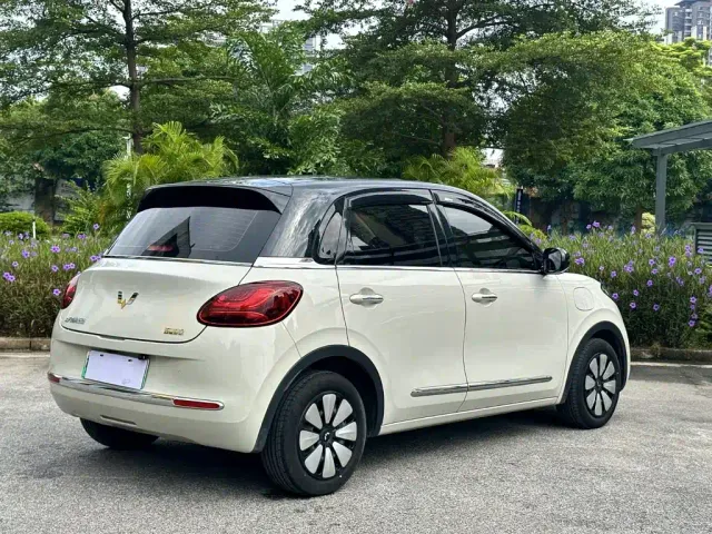 Wuling Bingo — Фото автомобиля 6