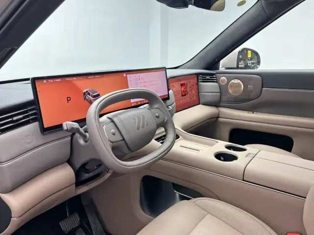IM Motors LS8 — Фото автомобиля 14
