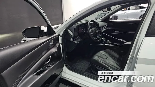 Hyundai Avante — Фото автомобиля 15