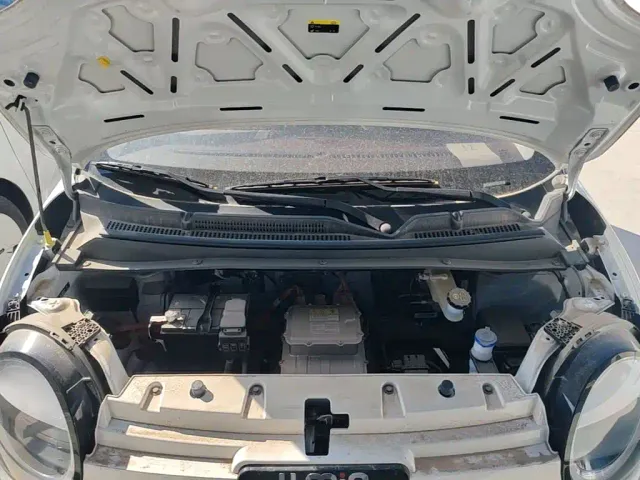 Changan Lumin — Фото автомобиля 19