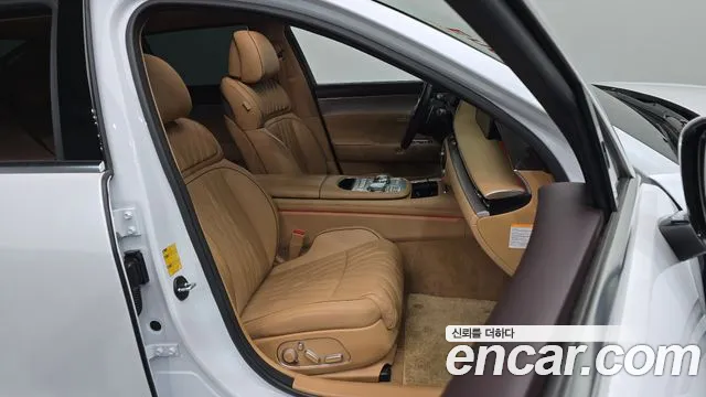 Genesis G90 RS4 — Фото автомобиля 16