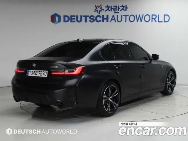BMW 3 Series — Фото автомобиля 2