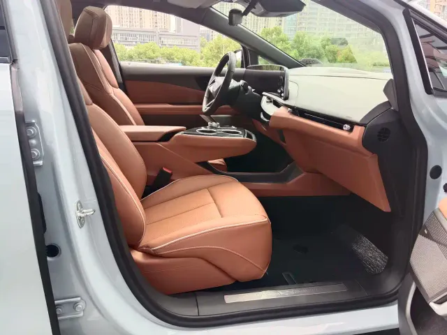 Cadillac Optiq — Фото автомобиля 13