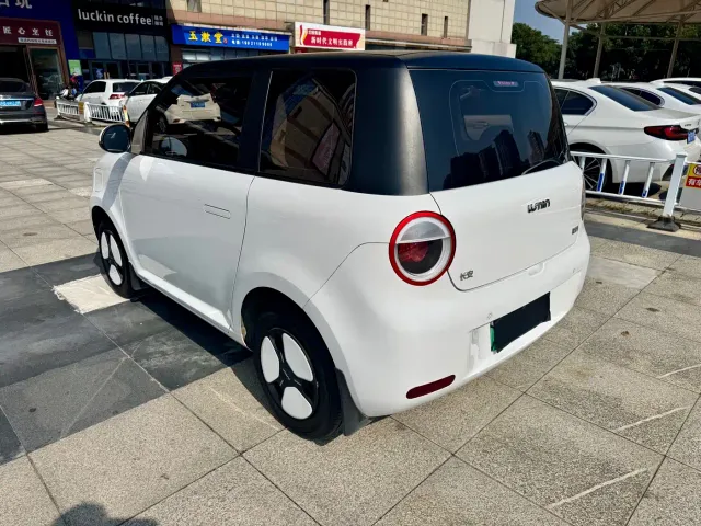 Changan Lumin — Фото автомобиля 5