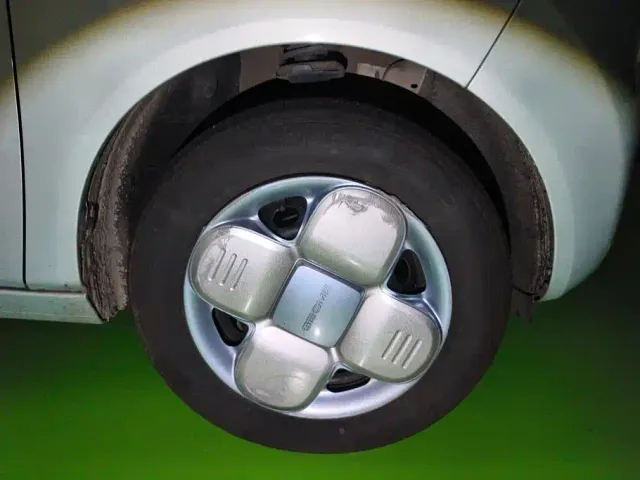 Geely Panda — Фото автомобиля 6