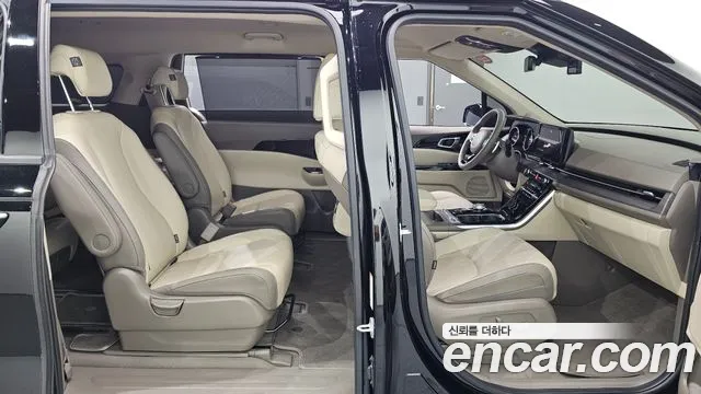 Kia Carnival 4th Gen — Фото автомобиля 16