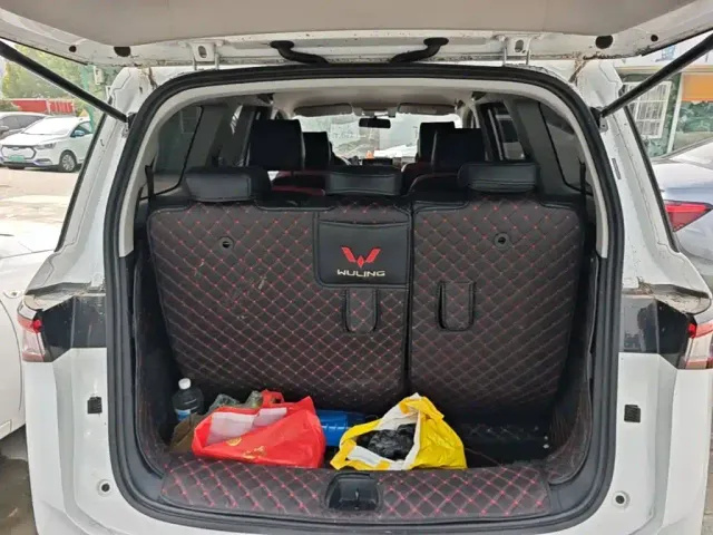 Wuling Jiachen — Фото автомобиля 18