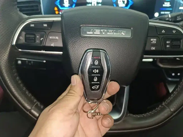Jetour X70 Plus — Фото автомобиля 8