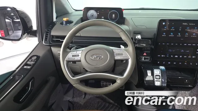 Hyundai Staria Staria 4WD Lounge 9 мест — Фото автомобиля 11