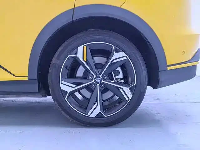 Deepal S07 — Фото автомобиля 17