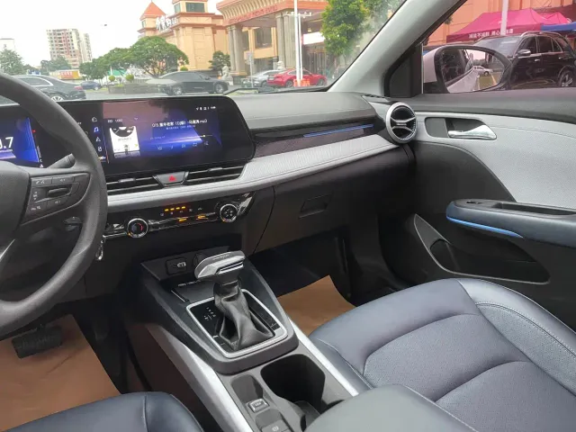 Chevrolet Monza — Фото автомобиля 16