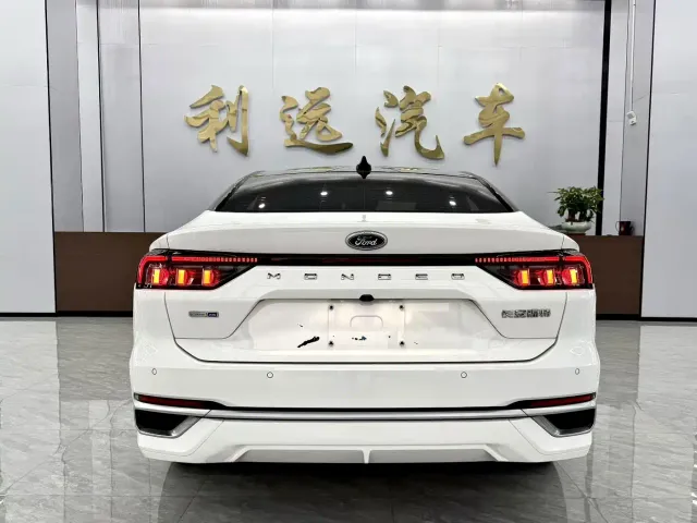 Ford Mondeo — Фото автомобиля 8