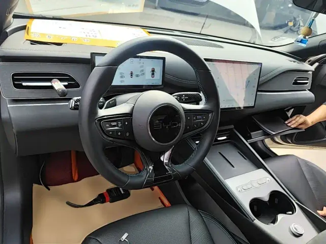 BYD Seal 06 DM-i Touring — Фото автомобиля 9