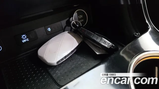 Genesis GV80 — Фото автомобиля 13