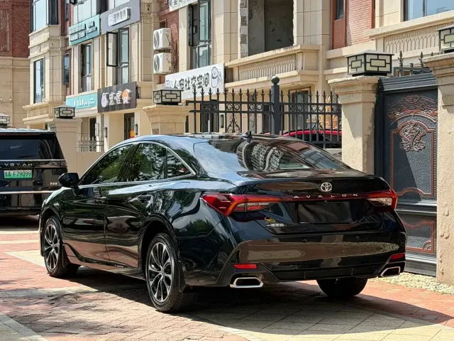 Toyota Avalon 2022 2.0L Progressive Edition — Фото автомобиля 9