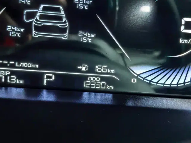 Geely Emgrand — Фото автомобиля 10