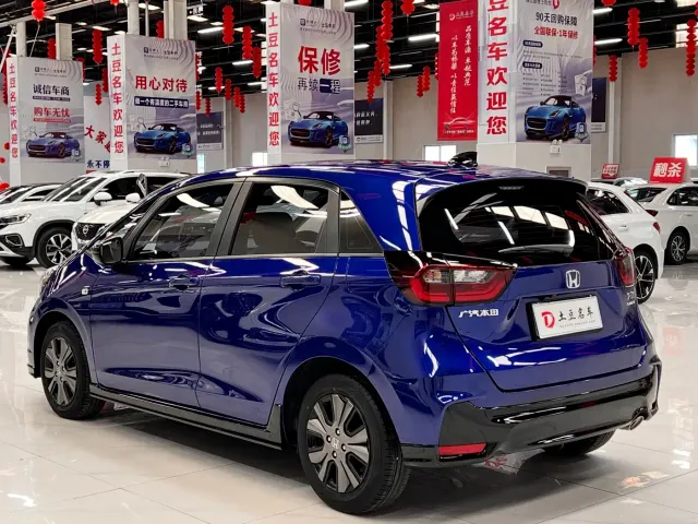 Honda Fit — Фото автомобиля 6