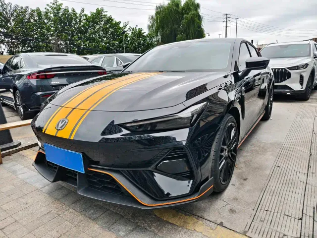 Фотография автомобиля — Changan UNI-V