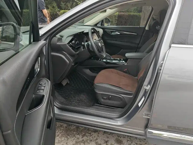 Buick Envision S — Фото автомобиля 16