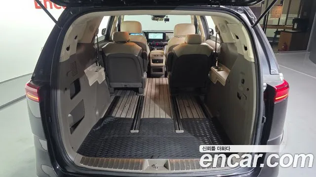 Kia Carnival 4th Gen — Фото автомобиля 20
