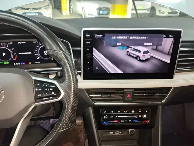 Volkswagen Tiguan L PHEV — Фото автомобиля 12